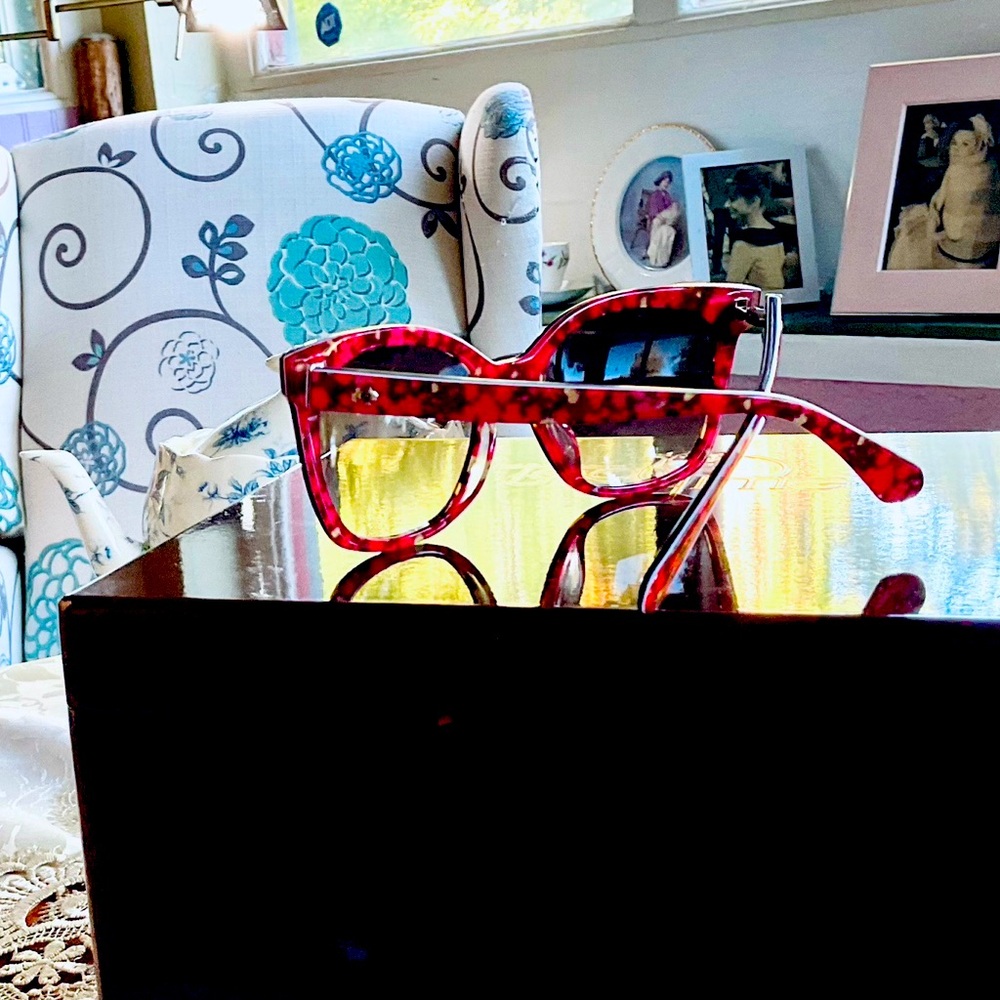 KATE SPADE’s KYYA FROM HELLO SUNSHINE COLLECTION. NWOT